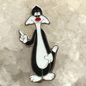 Vintage Sylvester the Cat Pin